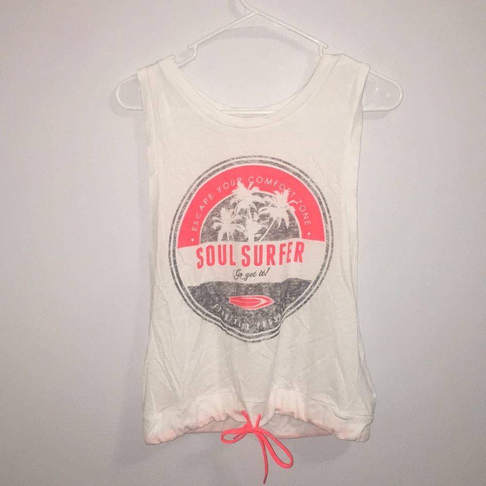 💞CLOSET CLEAR OUT💞 Surf Tank